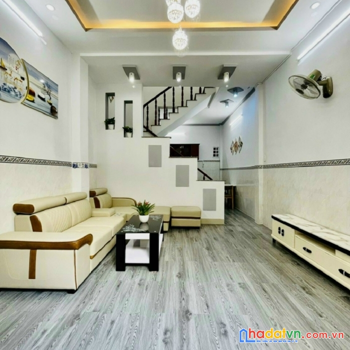 Hot - bán căn nhà phố hẻm 1 sẹc phạm văn bạch, phường 15, quận tân bình