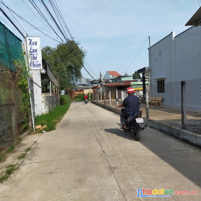 Chính chủ 1 tỷ 280tr shr đất thổ cư trung tâm thành phố tây ninh