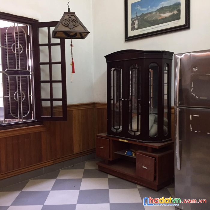 Nhà riêng nguyễn văn cừ, ô tô, gara, sân vườn, mặt tiền 5m, 88m, 12 tỷ. 0983674528.