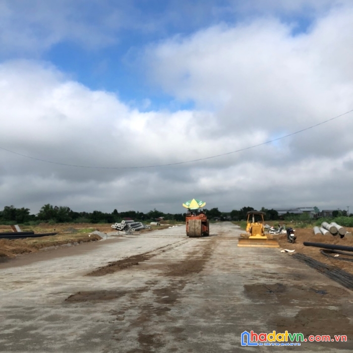 Đất nền khu dân cư và chợ