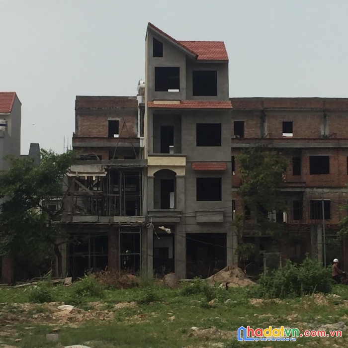 Bán liền kề 65,31m2 tại cienco 5 tân lập giá hạt rẻ