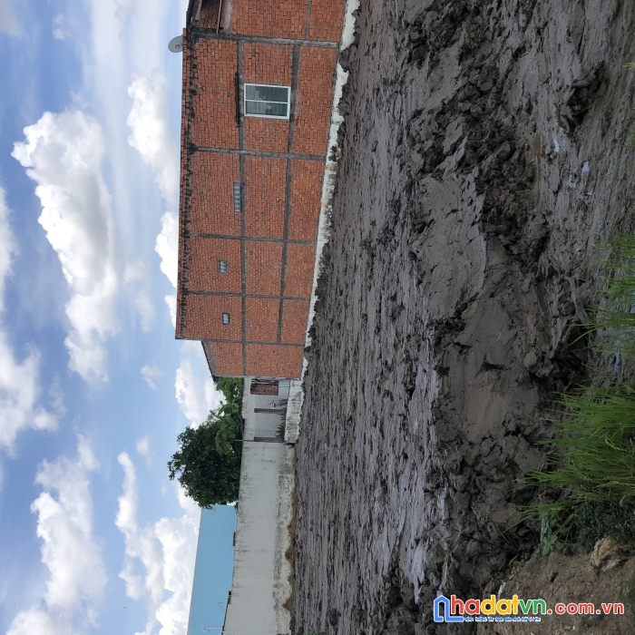 Bán đất ruộng 2 mặt tiền