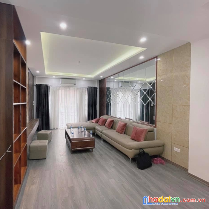 Bán nhà đào tấn oto tải thang máy kd đỉnh 67m2x6t chỉ 15 tỷ
