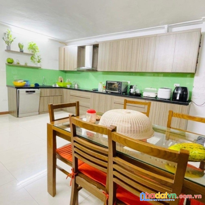 Mặt phố lê văn lương, dt 70m2, mặt tiền 5m, 4 làn ô tô buýt chạy, 13 tỷ 9