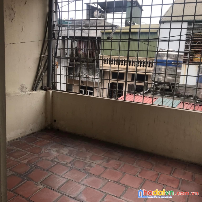Bán nhà kim giang thanh xuân 32m x 2t ngõ thoáng, kinh doanh cực tốt, giá 3.6 tỷ.
