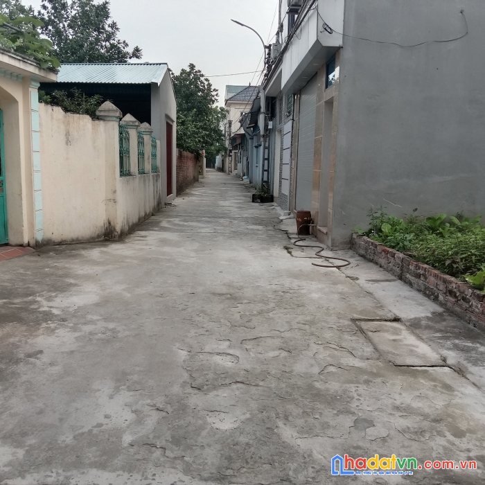 Cc cần tiền bán đất kính nỗ - uy nỗ - đông anh. 