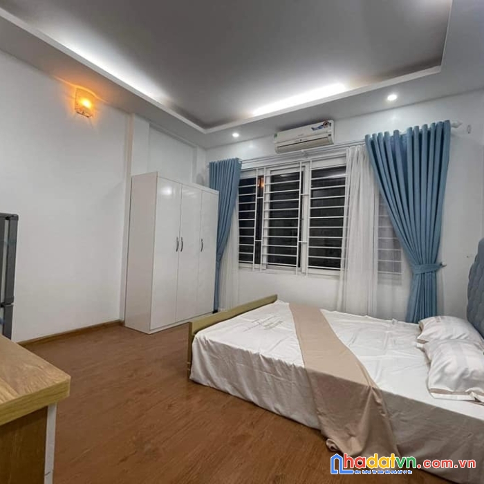 Bán nhà phố thịnh quang, đống đa 106m, 8 tầng, mt 6.2m. giá: 18.5 tỷ