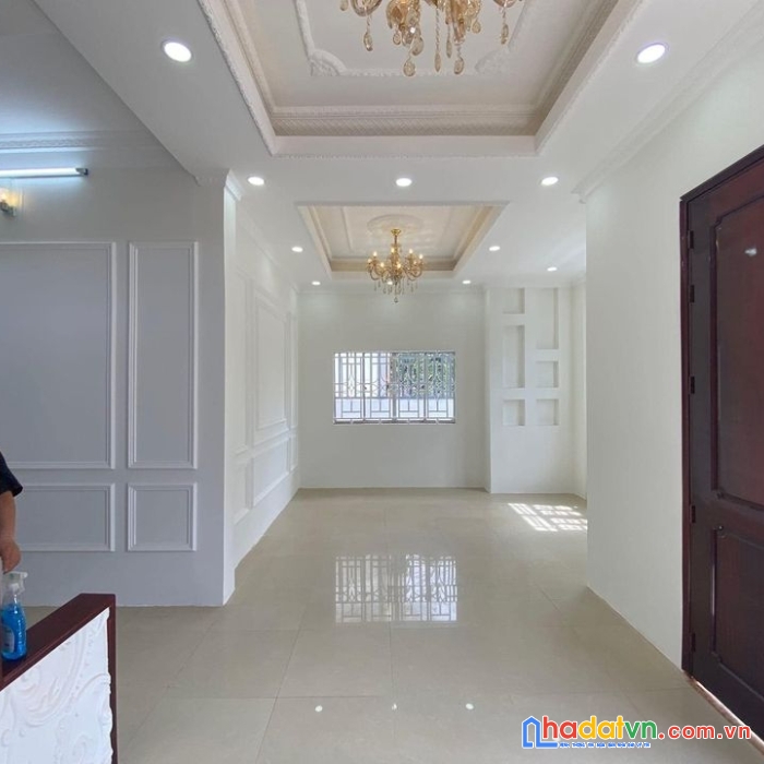 Bán biệt thự thiết kế đẹp đường 8 tháng 3