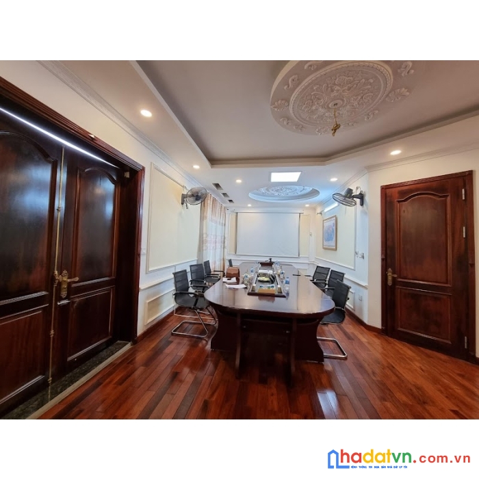 Mặt phố thụy khuê, dt 80m² x 4 tầng, mặt tiền 5m, kinh doanh đỉnh, 17 tỷ 9