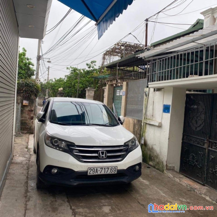 Chính chủ cần bán nhà 3 tầng dt 50,8m2 .giá 3ty250 ngõ rộng oto đi qua thoải mái 