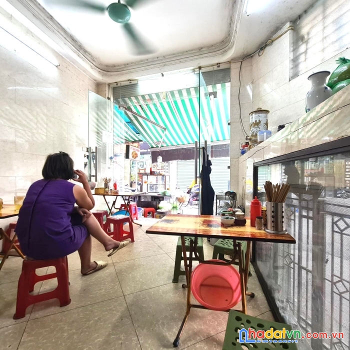 Siêu phẩm nhà mặt phố hoàng cầu-la thành-nam cao- lô góc - ô tô tránh - khu trung tâm tiện ích
