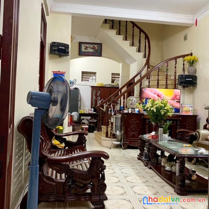 Bán gấp nhà phố lê lợi hà đông, 72m2, mt4,5m, ô tô, kinh doanh, hơn 4 tỷ. 0981862462