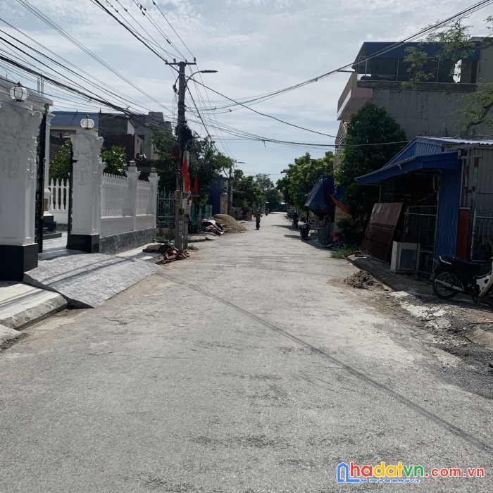Mặt đường song he , hòa nghĩa , dương kinh , hải phòng 144m2 ngang 6m