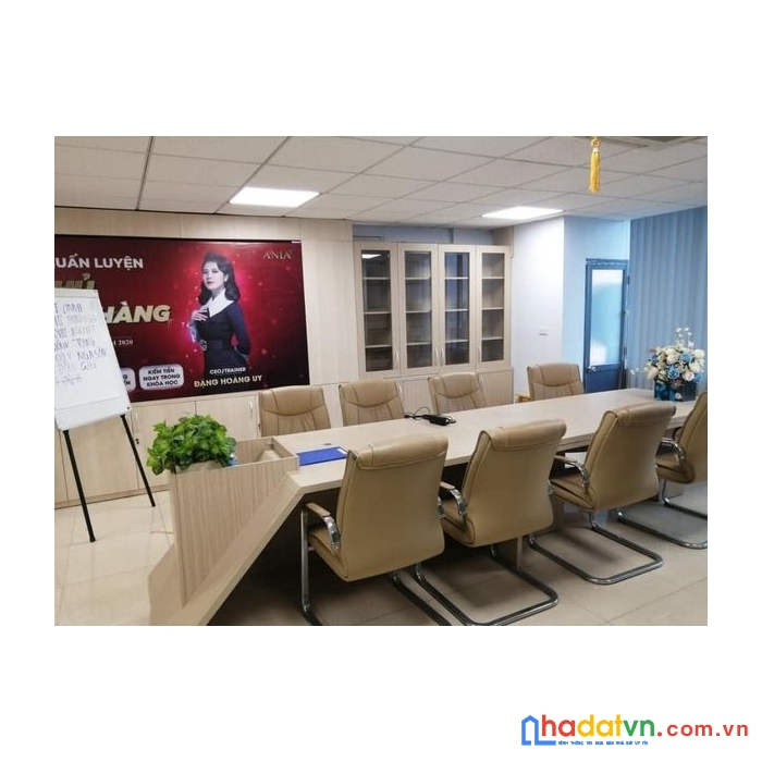 - bán nhà siêu hiếm - vị trí vàng - tòa nhà 10 tầng - nguyễn khánh toàn - cầu giấy.
- dt: 61m *