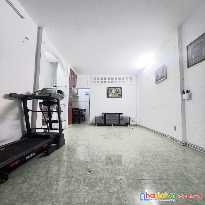 Hẻm 4m cách mt nguyễn văn công 30m – 58m2 -lô gốc thoáng mát- 1t1l 2pn sổ vuông – giá rẻ bất ngờ