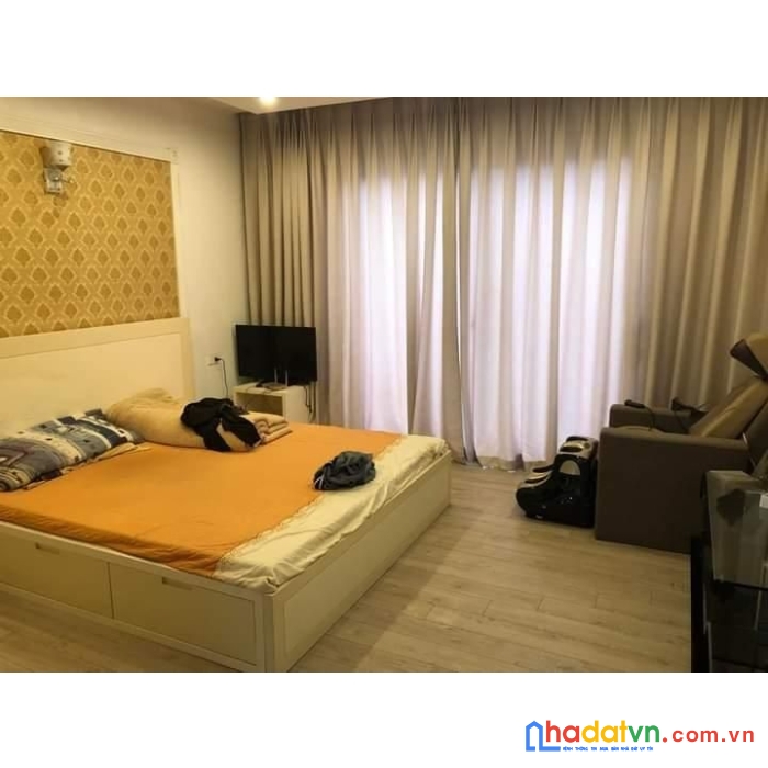 Bán nhà gấp mặt phố nguyễn hoàng 100m2, 6 tầng, mt5m, giá 32 tỷ.