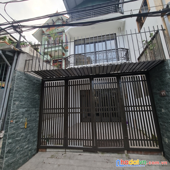 Bán nhà phố ngọc thụy cực đẹp, ô tô, kd, dt 90 m2, 3tầng, mt 4,5 m, giá chỉ 9 tỷ.