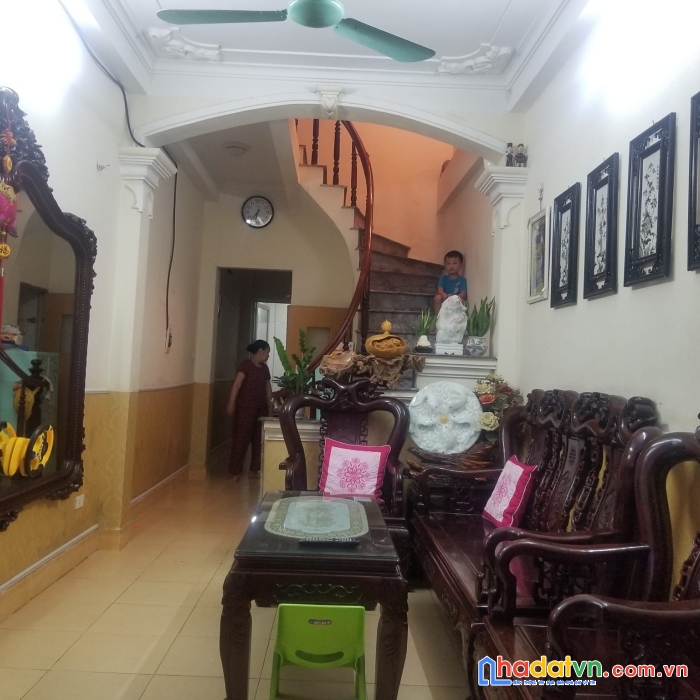 Ô tô đỗ cửa kim giang hoàng mai 44m x 3 tầng nhỉnh 4 tỷ