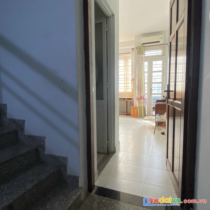 Nhà bán hxh 3 lầu 24m2 thích quãng đức p5 q.phú nhuận