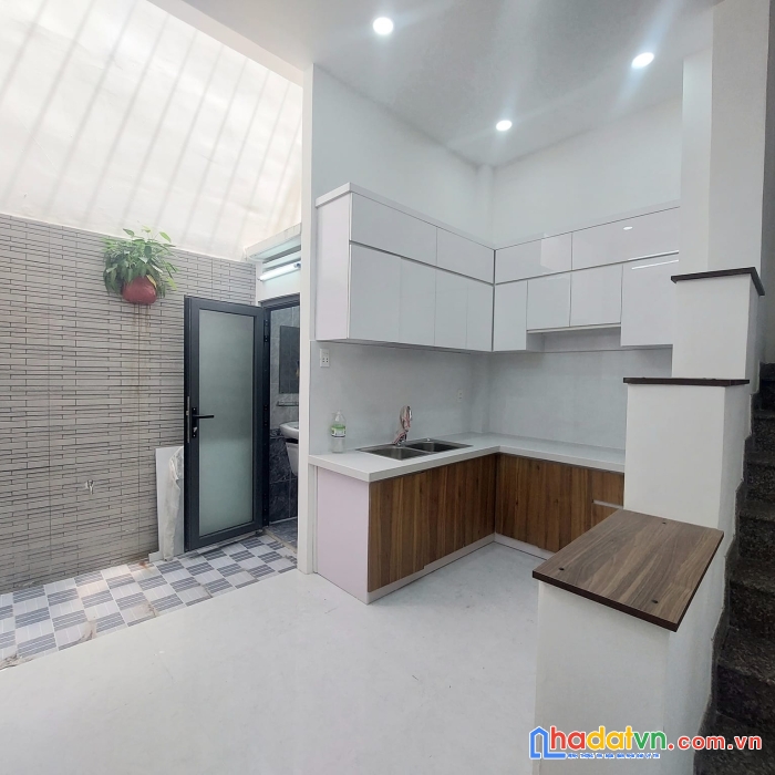 Mua ngay nhà hxh thông thống nhất, 85tr/m2