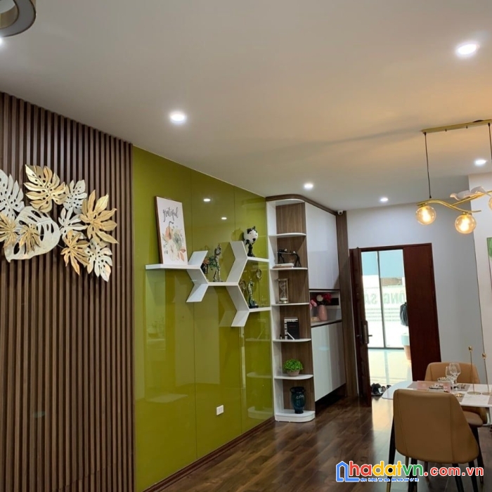 Bán căn hộ a1708, diện tích 64m2 full nội thất dự án tecco diamond, giá 1.78 tỷ. lh 0966790444