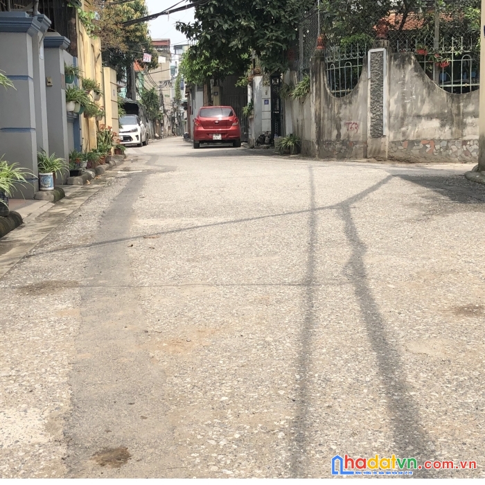 Bán nhà phố trạm, phân lô ô tô vào nhà, 30m2, 5 tầng, mt4,2m giá 3 tỷ 76-0982311539