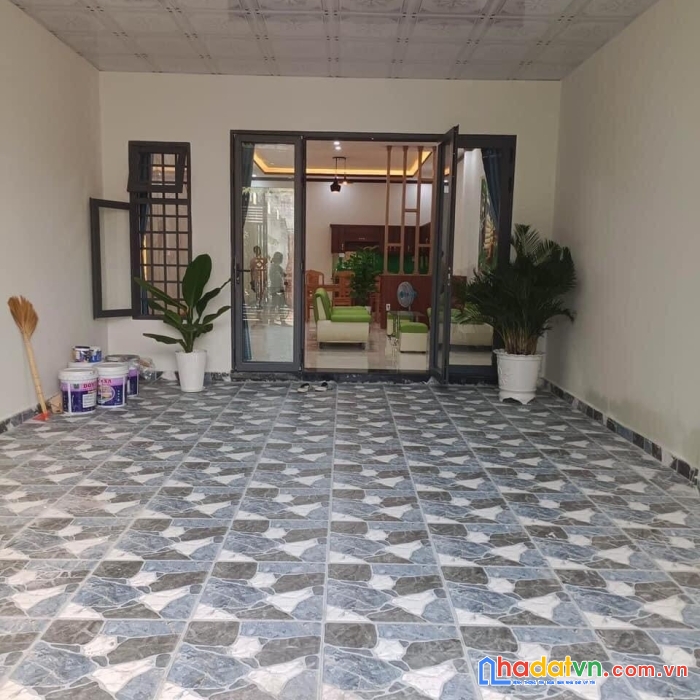 Bán nhà mặt tiền đường nguyễn khuyến nối dài vô 1 xẹc. cách ngã tư chợ quang thắng 250m, kp4,