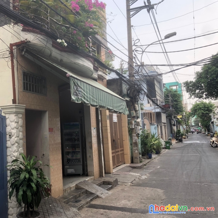 Bán nhà mặt tiền, đô đốc lộc, tân phú, 3 tầng, ngang 4 x 35, nhỉnh 9 tỷ.