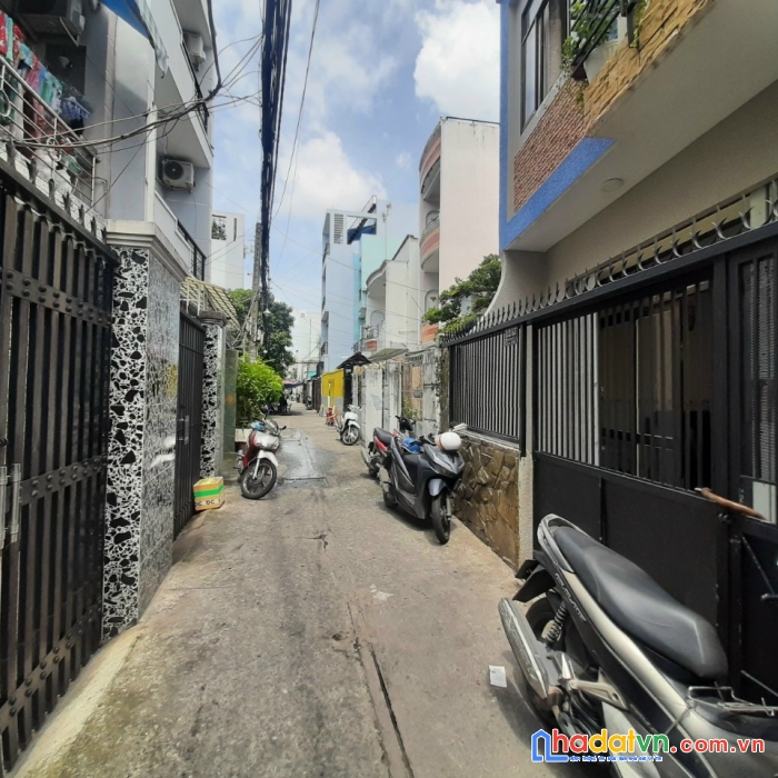 Bán nhà q4 : 60m2 , 4 lầu, 6,5ty