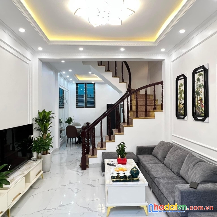 3.3 tỷ !bán nhà gấp kđt linh đàm, hai thoáng trước và sau, oto sát nhà