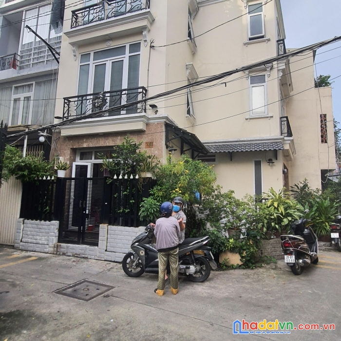 Bán nhà quận phú nhuận nguyễn kiệm giá 12,5 tỷ 4 tầng 7 pn sát mt