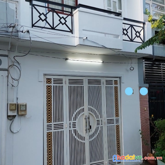 Nhà lê cơ q.bình tân - hẻm xe hơi đậu cửa - sổ vuông - 4x16