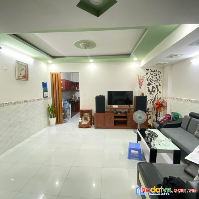 Hxh trần thị cờ 40m2, nhà đẹp, vuông giá mềm