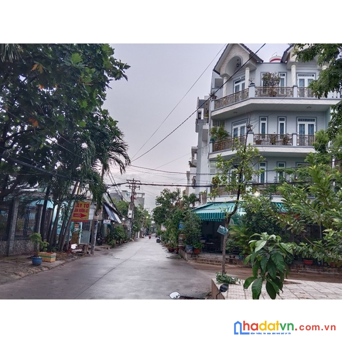 Bán gấp nhà hẻm  2 xe tải chạy, lê đức thọ - giá 6.75 tỷ- 4 tầng - đường trước nhà 10m (tl)