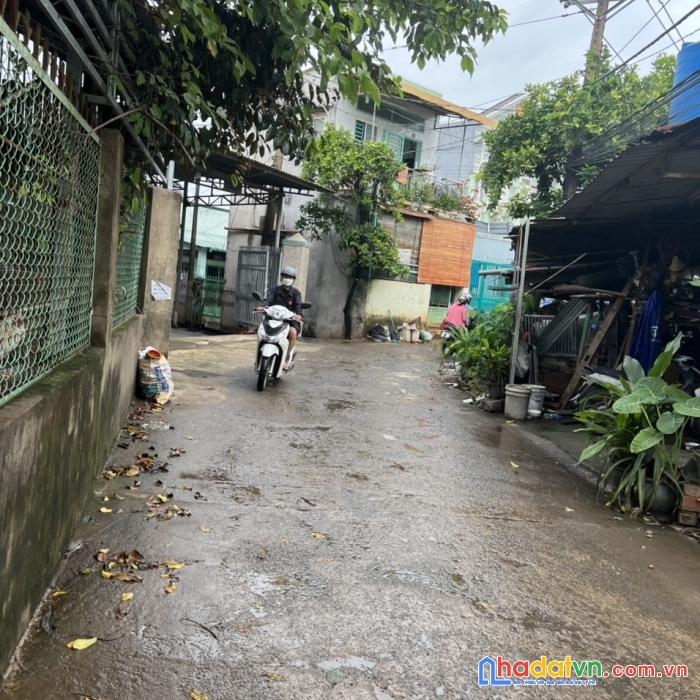 Bán nhà mặt tiền kinh doanh gần chợ tân vạn, shr thổ cư đường ô tô