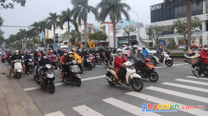 Bán gấp nhà 3tang mt điện biên phủ, thanh khê, giá chỉ 15,x tỉ.