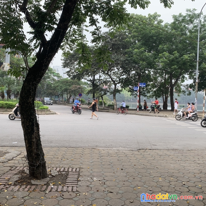 Bán nhà phố đặng văn ngữ, hồ đắc di 120m2 mặt tiền gần 6m giá 7,8 tỷ liên hệ 0981.596.479