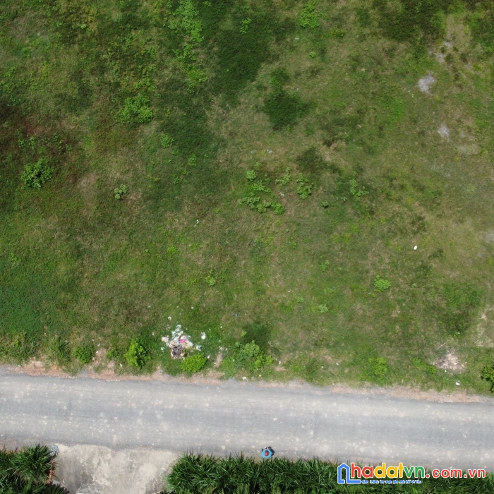 Mặt tiền gần ql22b đường thông không mồ mã dân cư đông