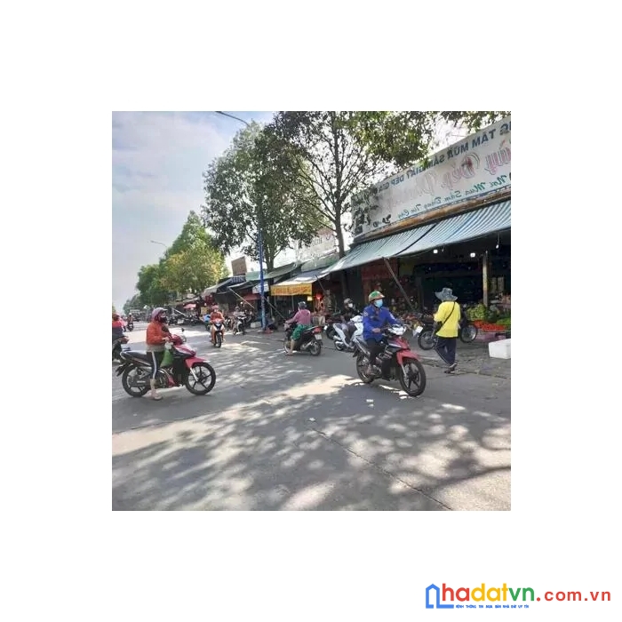 Chính chủ cần bán gấp đất 400m2 thổ cư đường ô tô giá 580 triệu sổ sẵn lh 0933320139