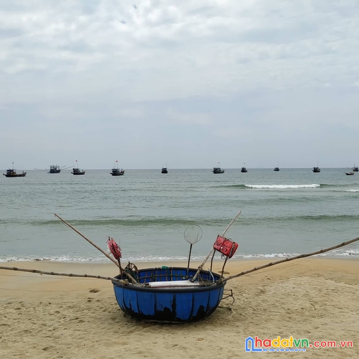 Cần tiền bán gấp lô đất 774 m2 sát biển, xóm giềng vinpearl nam hội an, bình minh - thăng bình -