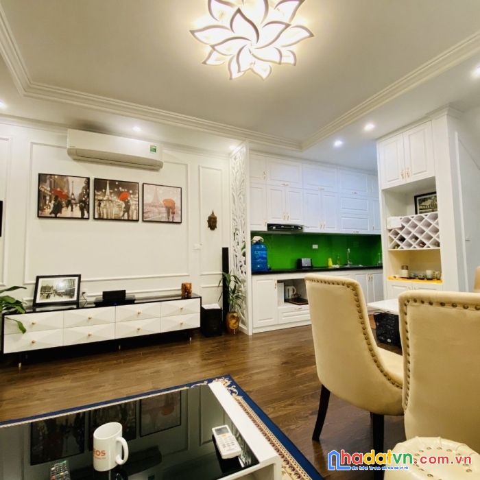 Đẹp! ngọc thụy, long biên 40m, 4,5 tầng, đẹp, ô tô tránh, kinh doanh, 4,9 tỷ