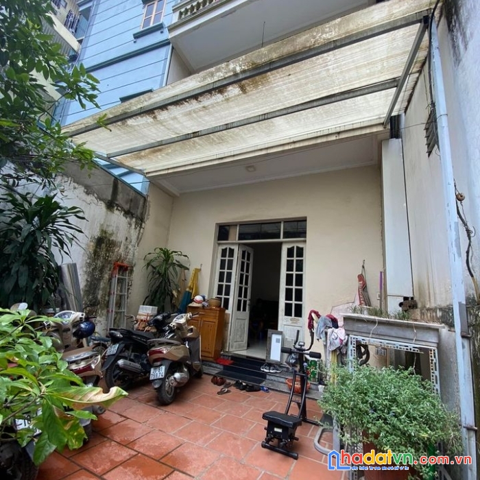 Bán nhà xuân la tây hồ 93m2 mt 6m chỉ 5,1 tỷ hai mặt ngõ oto đầu đẹp