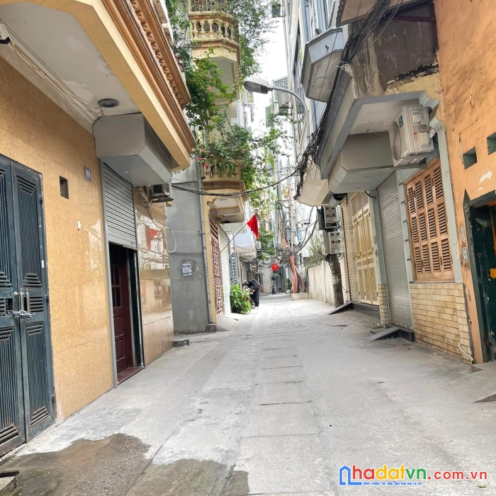 Bán nhà chính chủ ngõ văn hương 38m2; 4 tầng; 3.4 tỷ-0981910018