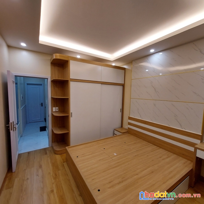 Bán nhà, số 12 ngõ 806 kim giang, 41m2, 4 tầng, 3,9 tỷ.