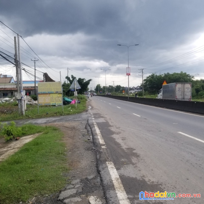 Chính chủ cần bán gấp đất đức hòa , 225m2 , giá 4,2  tỷ