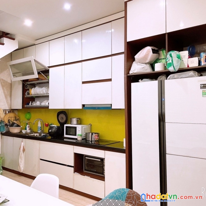 Bán trong tháng nhà đẹp lung linh chùa láng 40m2, 4 tầng giá nhỉnh 4 tỷ  ngõ to rộng