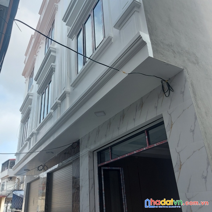 Bán nhà ngô gia tự 3 tầng