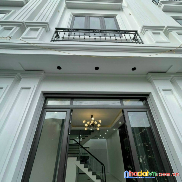 Bán dãy 4 căn cuối đường đà nẵng