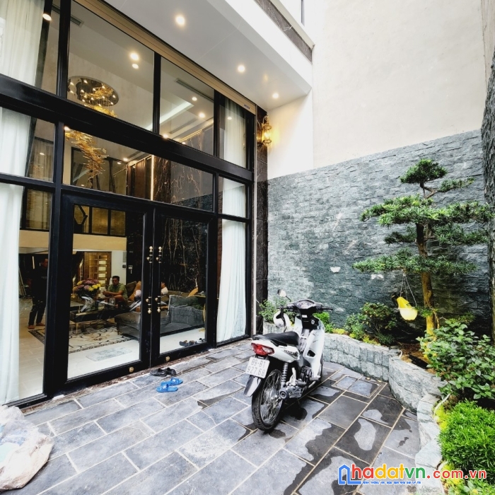 Bán biệt thự xây mới giữa lòng thủ đô 110m đẹp long lanh, oto đỗ cổng, thiết kế hiện đại cực đẹp !