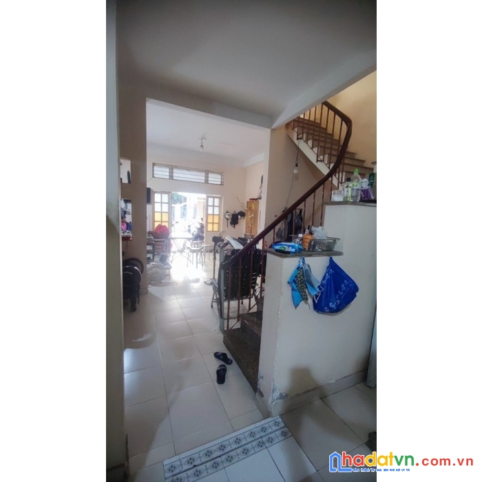 Siêu rẻ, nguyễn văn đậu, bình thạnh, btct, 2 lầu, 2pn, 2 tỷ 5.